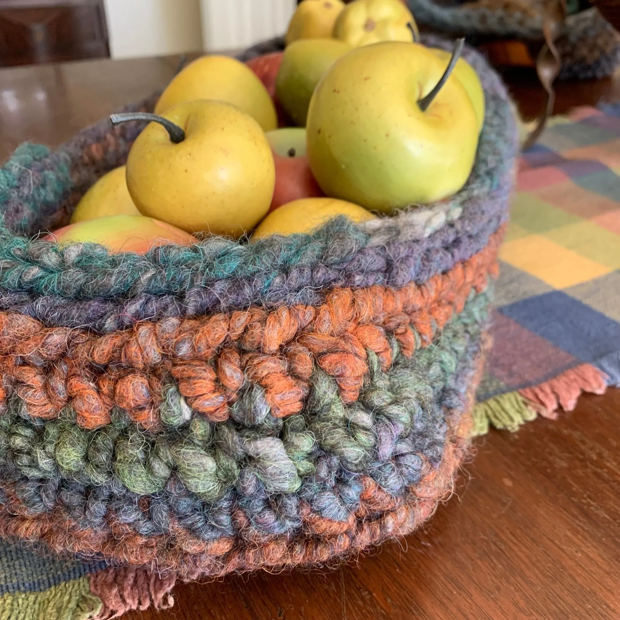100 Yds Bulky Core Spun Alpaca Yarn Autumn Leaves Shades