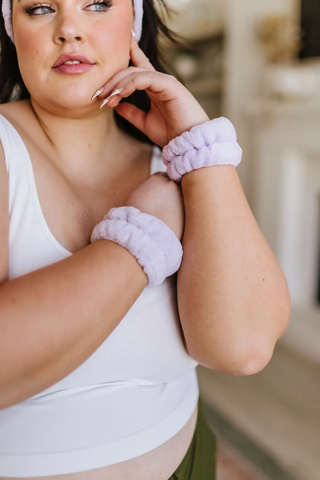 Effortless Days Stretchy Headband & Wristband Set in Lilac - 6/12/2023