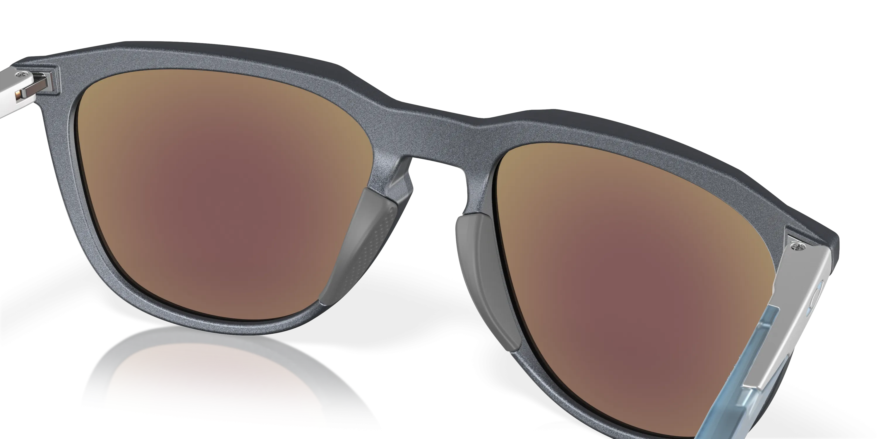 Oakley Thurso