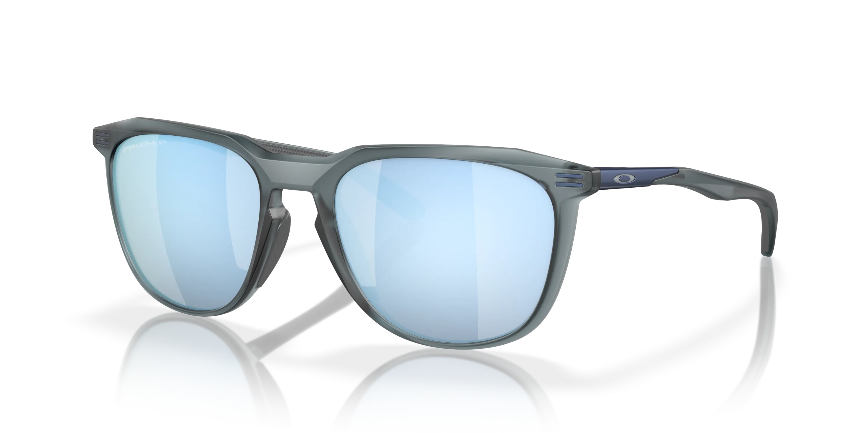 Oakley Thurso