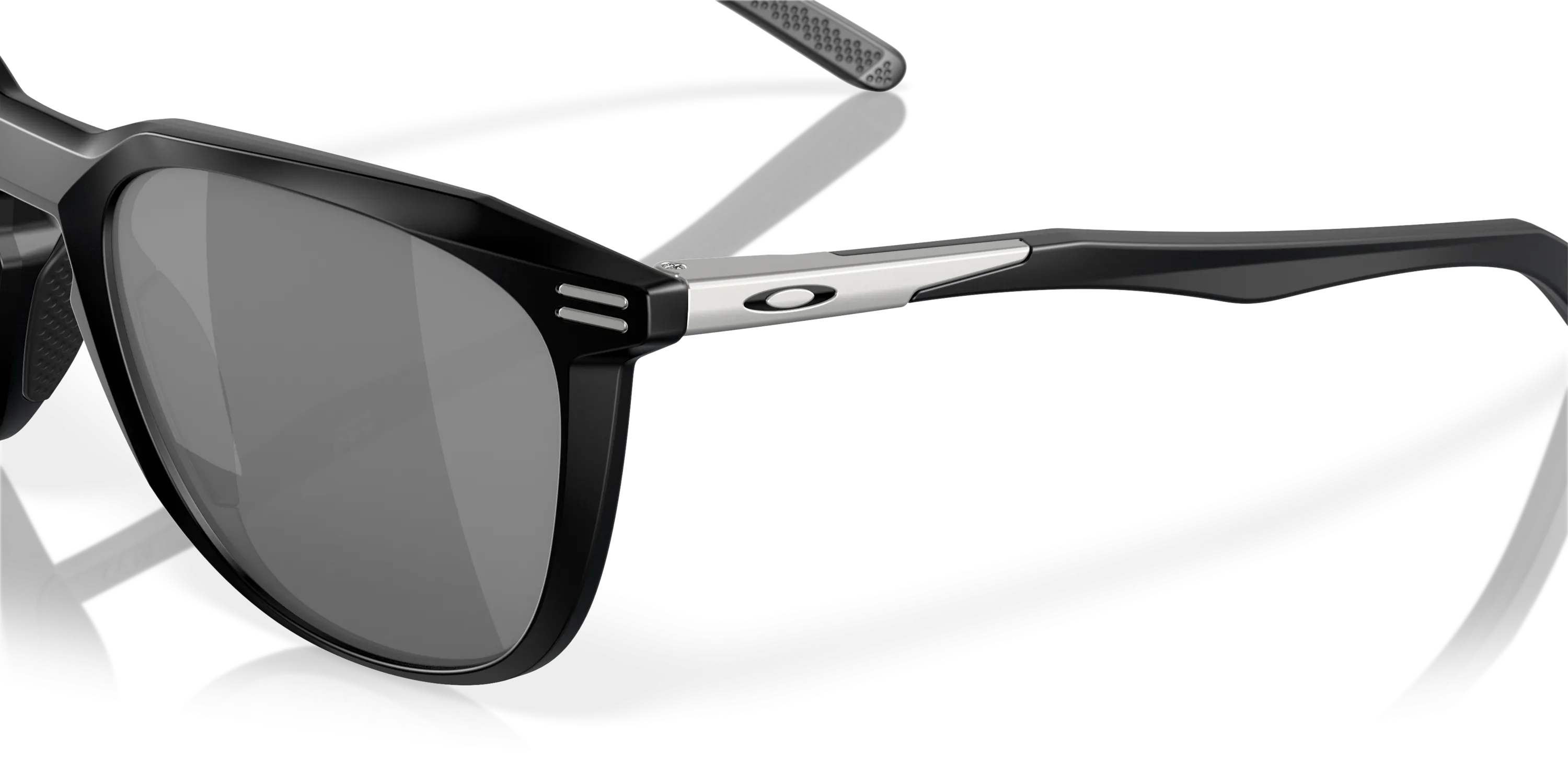 Oakley Thurso