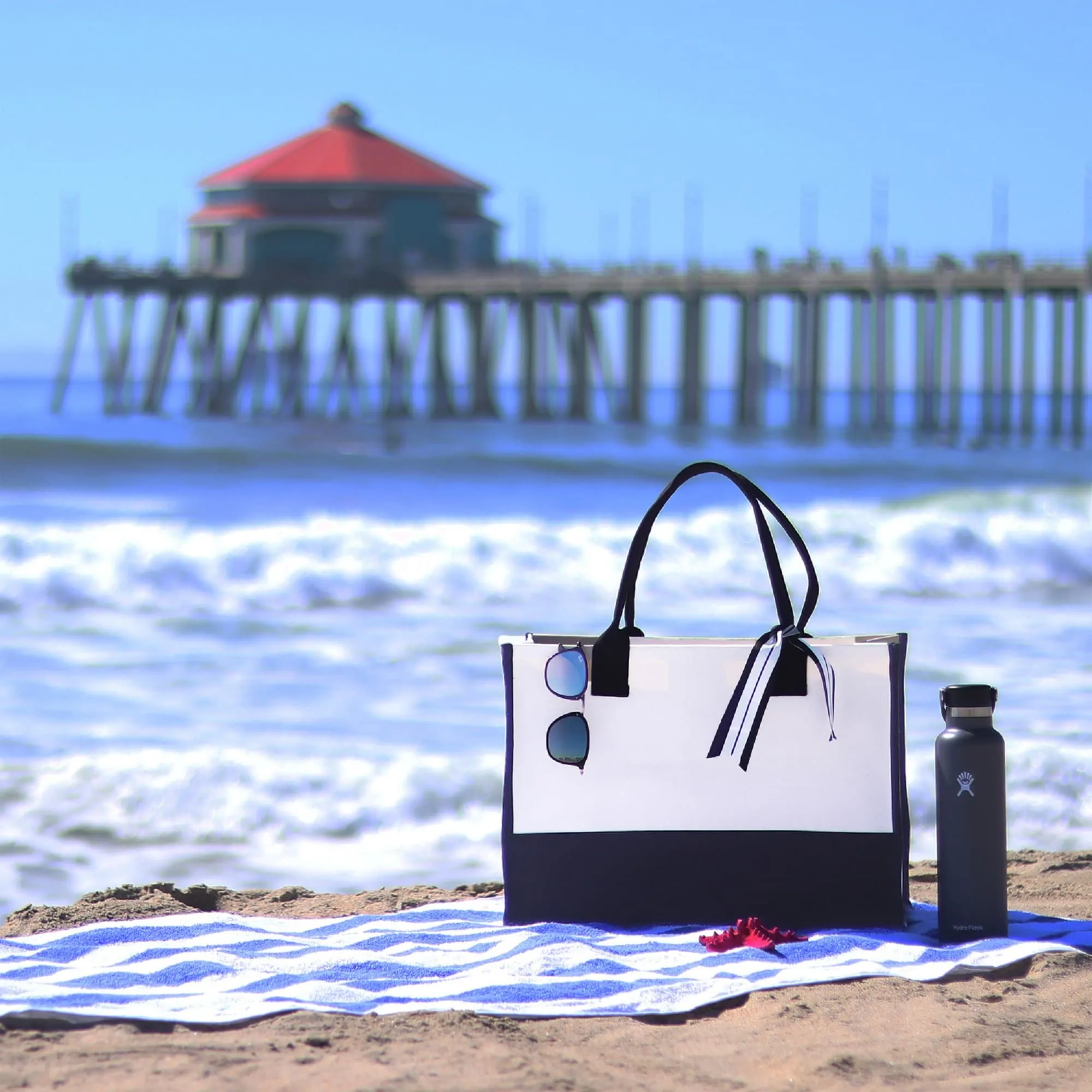 Peace Out Beach Tote Bag - Large Chic Tote Bag - Gift for Her - Vacation Tote Bag - Weekender Bag - Travel Tote